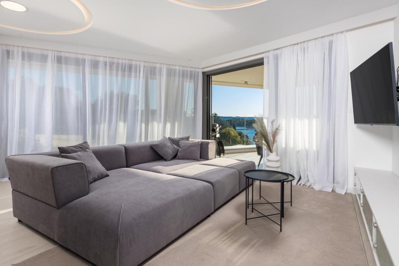 Hadrie Luxury Resort And Villas Krk Krk Town Eksteriør billede